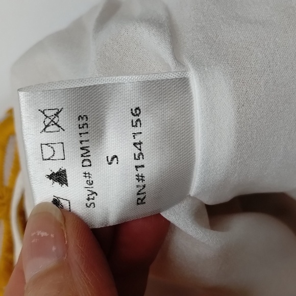 All:row Yellow White Embroidered Leaf Pattern Dress Size Small - Picture 10 of 10